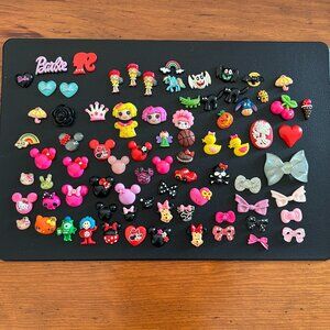 Crafter's lot of 79 plastic figures for child's jewelry or art projects